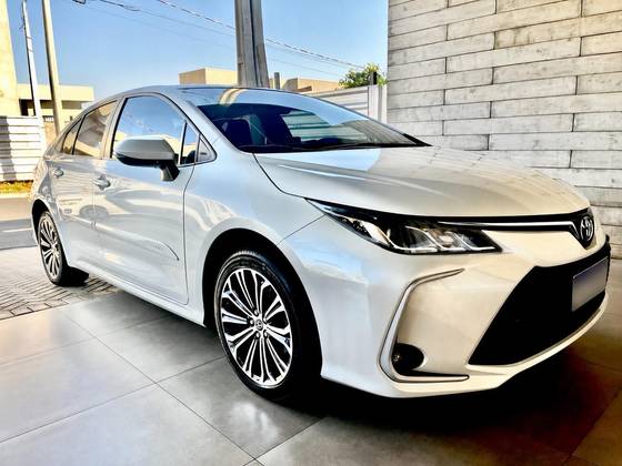 TOYOTA COROLLA 2.0 VVT-IE FLEX XEI DIRECT SHIFT TOYOTA COROLLA 2.0 VVT-IE FLEX XEI DIRECT SHIFT